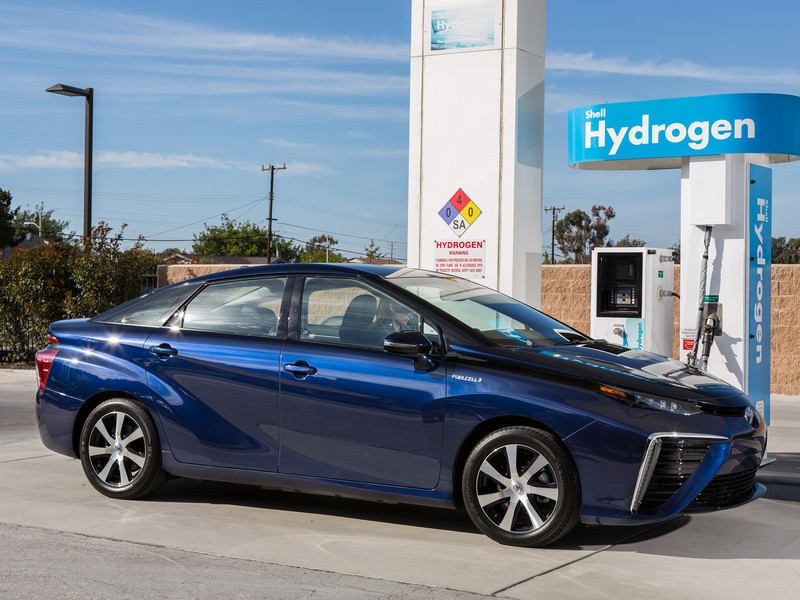 Toyota plánuje zdesetinásobit prodej aut na vodík